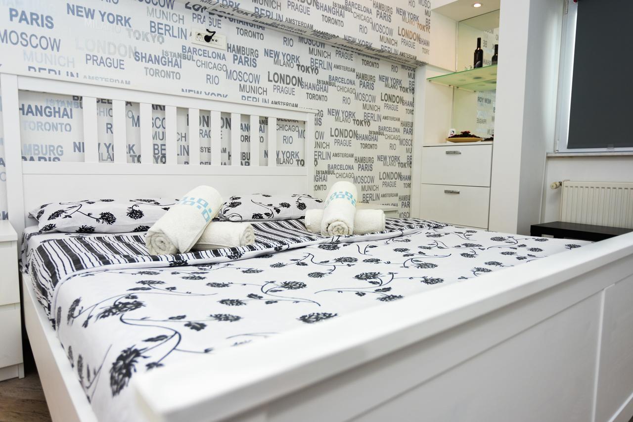 Imperial City Center - 1 Bedroom Apartment บูคาเรสต์ ภายนอก รูปภาพ